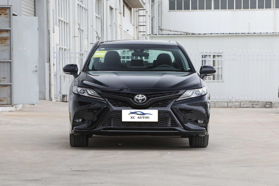 2018 Toyota Camry Подержанный автомобиль с светодиодными фары Двухмоторный пик-модель и 5 мест