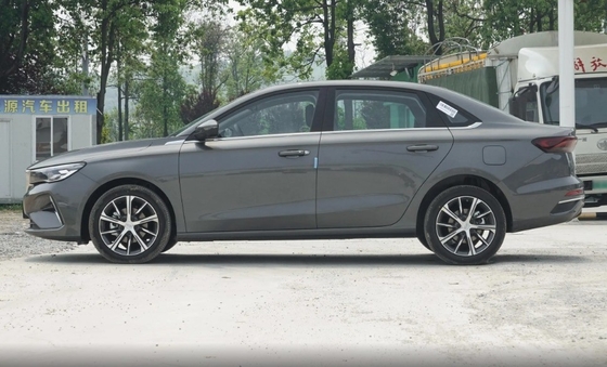 Компактный автомобиль 2023 Gen4 Champion Edition 1.5LCVT Высокая версия с шинами 205/50 R17