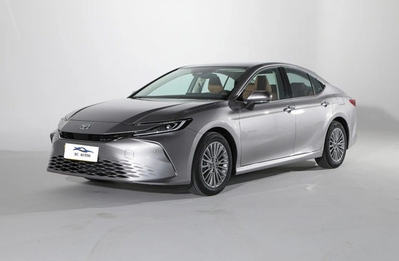 Горячий 2023 Toyota Camry Exalted Version 4X4 SUV с бензиновым двигателем 2.0L и аксессуарами