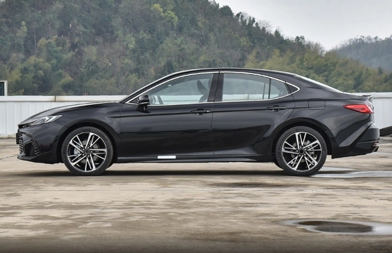 2024 Sport Version Подержанный Toyota Camry с максимальным крутящим моментом Nm 200-300Nm и светодиодом