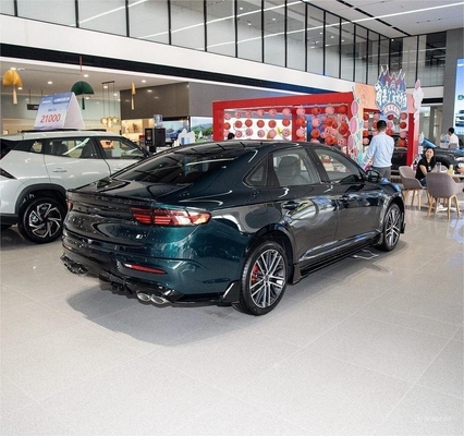 Geely Префикс Xingrui 2.0T AMT Роскошный компактный автомобиль Бензиновый двигатель Автоматическая коробка передач Левое рулевое движение 2.0T
