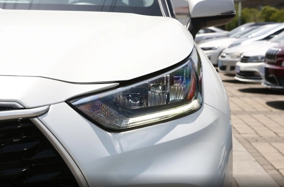 Euro VI 2023 Crown Kluger HEV Двойной двигатель 2.5L 2WD Elite 7-местный гибридный электромобиль Средний размер SUV