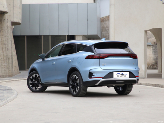 Большая ценность BYD Tang Plug-in Hybrid 200KM Champion Edition 7-местный внедорожник 8 Месяц