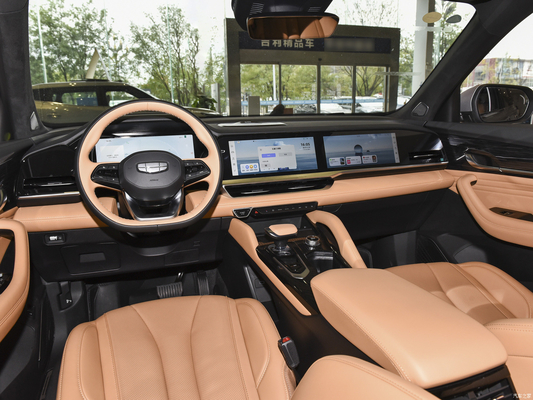 Geely Xingyue L Auto Zhiqin 2024 бензиновый автомобиль с многофункциональным рулем