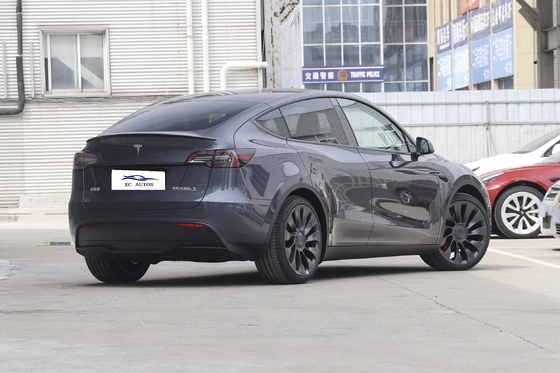 Крыша на крыше Tesla Model Y Использованная энергия Чистый электрический среднеразмерный внедорожник роскошный спортивный автомобиль