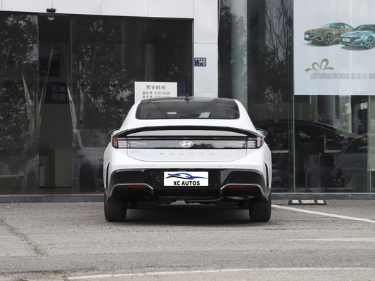 Пекин 2024 Автомобиль 2.0T N Линейные варианты для Hyun-dai Sonata 4-дверный седан Автомобили бензин