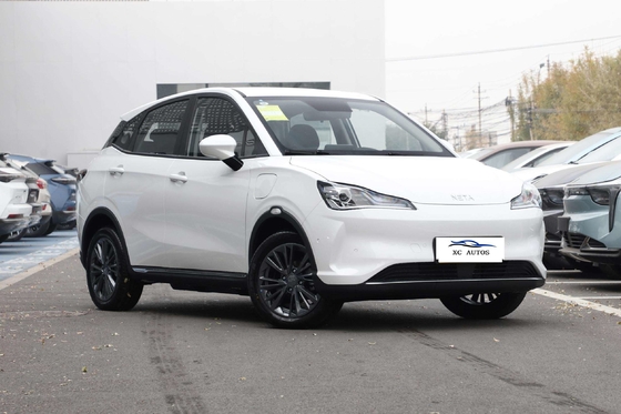Чистый электрический Neta V 5-местный автомобиль с 400 км длинной выносливостью и передним 4 задним 4 радаром