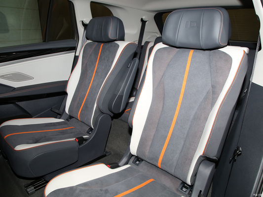 Удивительный ID6 Crozz EV SUV Максимальный крутящий момент Nm 400-500Nm для непреодолимых приключений