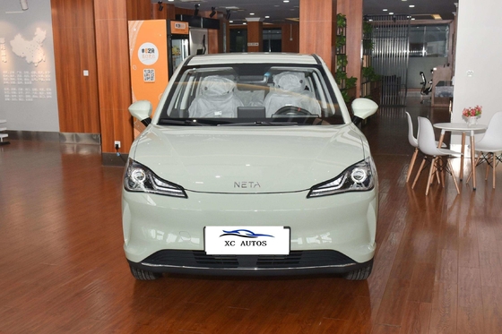 Чистый электрический Neta V 5-местный автомобиль с 400 км длинной выносливостью и передним 4 задним 4 радаром