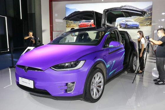 Tesla Model X Подержанный электромобиль с максимальной мощностью 150-200PS и передним 4 задним 4 радаром
