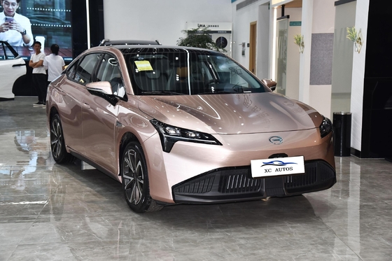 4 двери 5 мест AION Подержанный автомобиль Электрический автомобиль с левым рулем и крышей