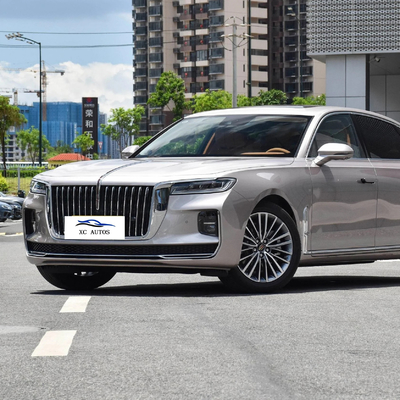 Транспортные средства Hongqi H9 690 км Дальняя дальность Четырехместный электрический внедорожник Автомобиль с сенсорным экраном