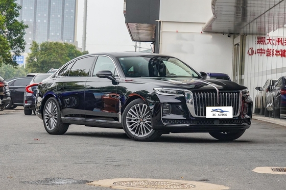 Транспортные средства Hongqi H9 690 км Дальняя дальность Четырехместный электрический внедорожник Автомобиль с сенсорным экраном