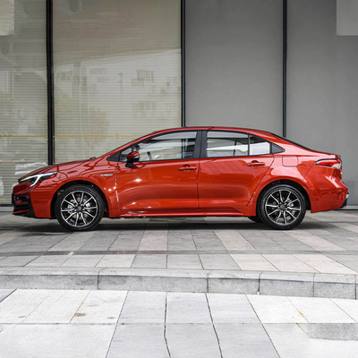 2023 левый седан Toyota Corolla с 8 передним числом смены