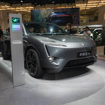 2024 Changan avatr 11 Электромобиль высокоскоростной тернарной литиевой батареи и ESC включен