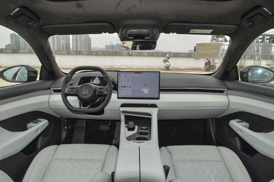 CTLC 675-750 км Чистый электрический седан EV Zeekr 001 2024 Быстрая зарядка Высокая скорость 5 мест