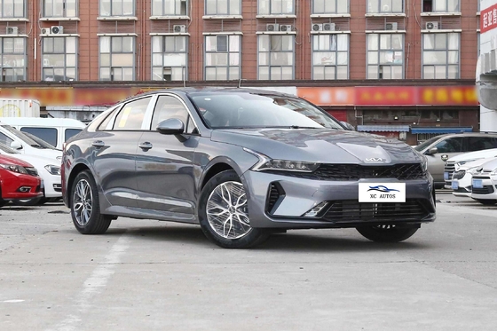 Kia K5 GT-Line Седан 2023 Подержанные автомобили Бензин 5 мест Седан Автомобиль изготовлен в K5 и GT-Line