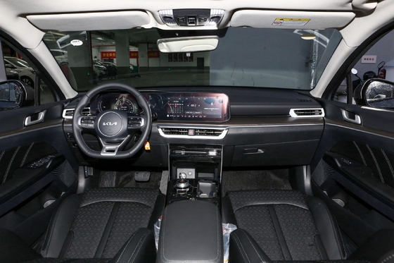 Kia K5 GT-Line Седан 2023 Подержанные автомобили Бензин 5 мест Седан Автомобиль изготовлен в K5 и GT-Line