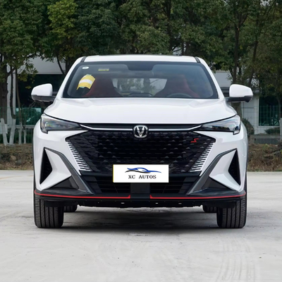 Компактный Saden Changan X5 Plus Бензиновый внедорожник Модифицированный 1.5t DCT Excellence Version Подержанный автомобиль