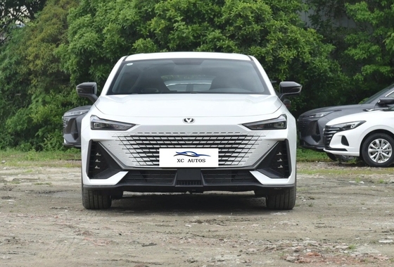 Compact Car 1.5T 188hp L4 5-дверный 5-местный хэтчбек 7-ступенчатый с двойным сцеплением DCT