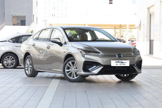 Кожаные сиденья Подержанный автомобиль Электрическое транспортное средство с передним барабаном Задние барабанные тормоза