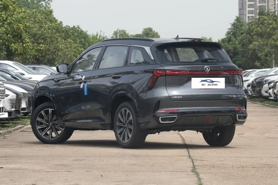 Chongqing CHANGAN CS75 PLUS бензиновый компактный внедорожник 2023 3rd Gen. Автоматический Deluxe Ver. 1.5T 188hp L4 светодиодный фары