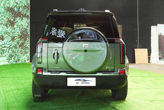Опыт будущего вождения с ROX 01 REEV 2023 AWD 6-местный SUV среднего размера