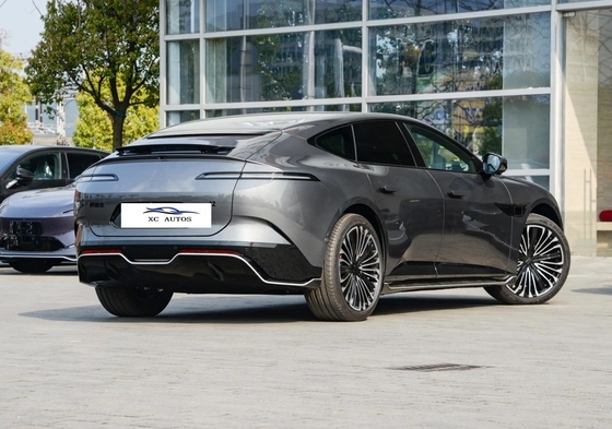 4-дверная 5-местная конструкция кузова Avatr 12 EV 2024 650 Triple Laser 4WD Performance Edition