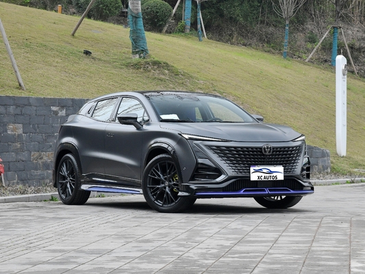 Чанган Юни-Т 1.5T 2.0T 188HP 138KW 300NM Газ / бензин компактный внедорожник с панорамным солнечным потолком