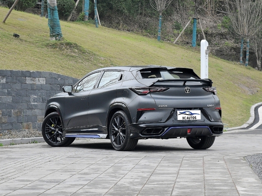 Чанган Юни-Т 1.5T 2.0T 188HP 138KW 300NM Газ / бензин компактный внедорожник с панорамным солнечным потолком