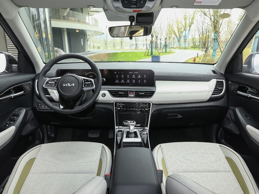 Kia Seltos 2023 SUV с 7-ступенчатой гибкой коробкой передач с двойным сцеплением и задней подвеской торсионного луча