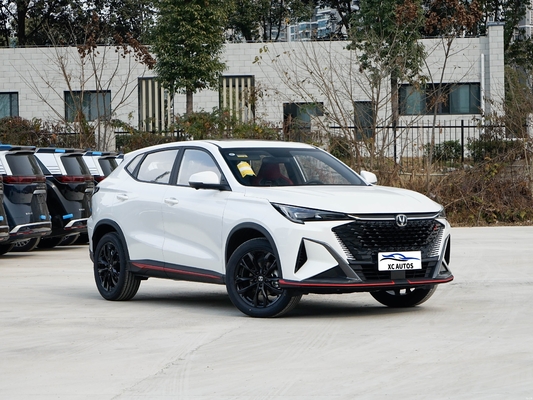 Левое рулевое управление Чанган X5 PLUS Мобильный скутер 5 дверей 5 мест SUV в интегральном теле.