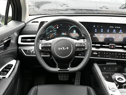 Kia Sportage 2.0l 1.5T Бензиновый внедорожник 200 км/ч Скорость Бензин Подержанный автомобиль 5 мест Тип топлива