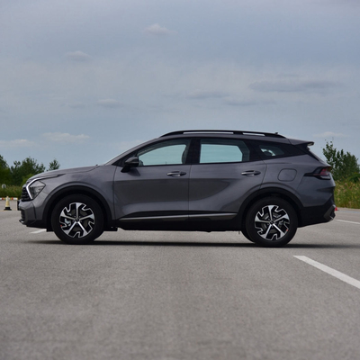 Kia Sportage 2023 бензиновый внедорожник поставка 5 месяцев и 147 кВт максимальная мощность с депозитом