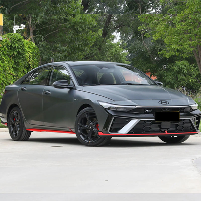 Седан Hyundai Elantra 2024 с электрической системой рулевого управления и L*W*H мм 4720*1810*1415
