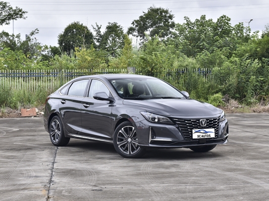 Changan RAETON CC роскошный компактный автомобиль 1.5DCT 7-скоростной седан с электрическим управлением