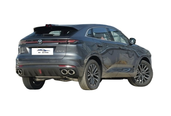 2023 Changan UNI-K Hybrid SUV Luxe Model с панорамной крышей и руководством по бензину