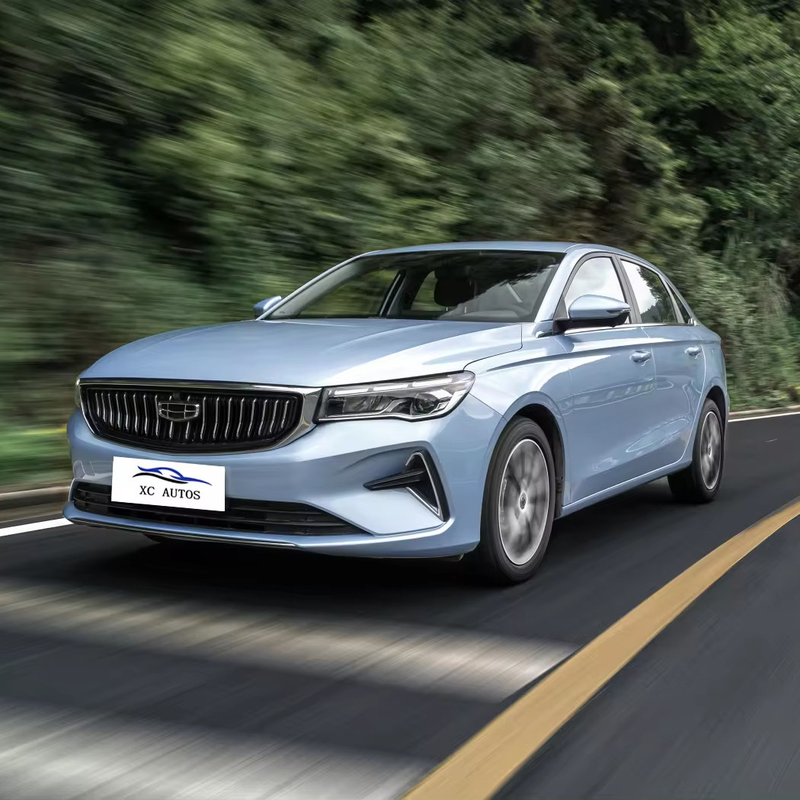 Отличный Geely Emgrand Седан с передней подвеской Macpherson и размером шины R16