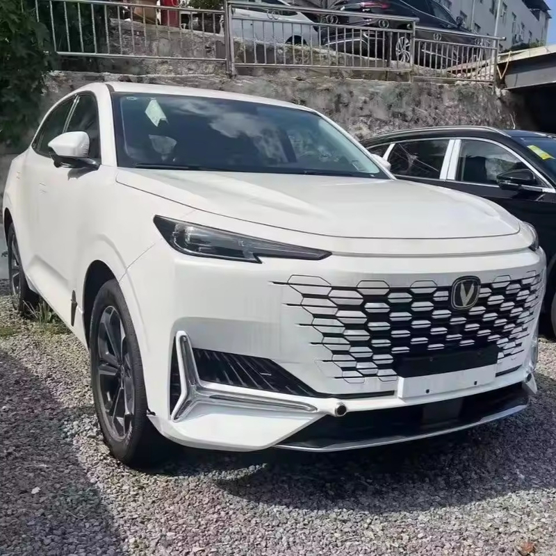 2023 Changan SUV CS75 Plus 5-местный внедорожник бензиновый автомобиль с электрическим управлением